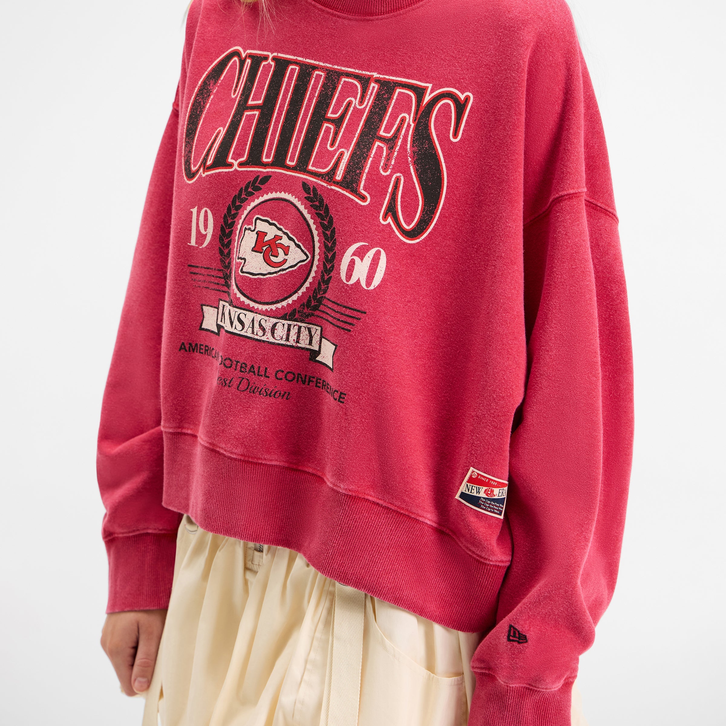 Atlanta Braves Throwback Women's Crewneck