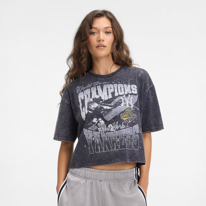Atlanta Braves Sport Classics Women's Cropped T-Shirt