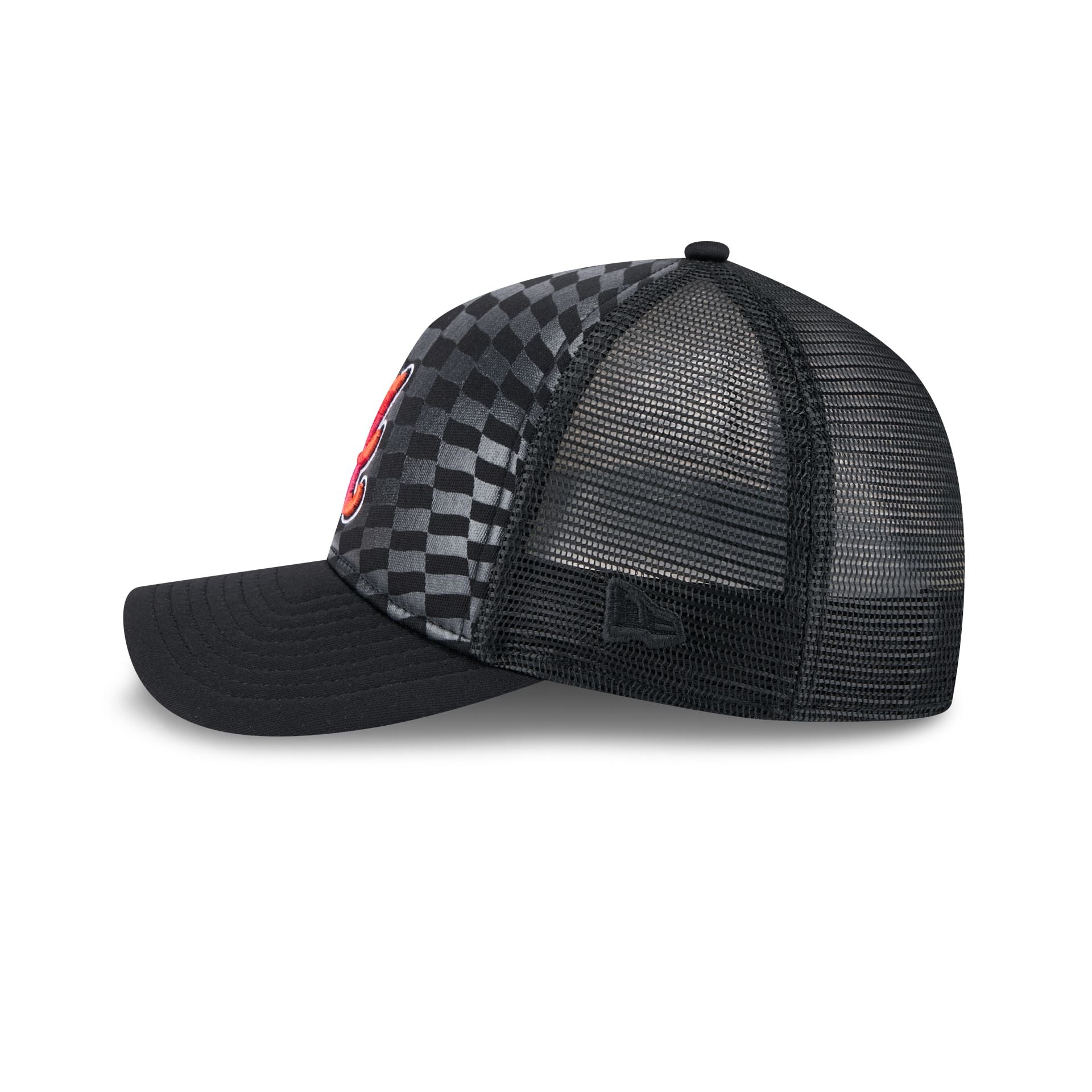 Atlanta Braves Gradient Raceway 9FORTY M-Crown A-Frame Trucker Hat