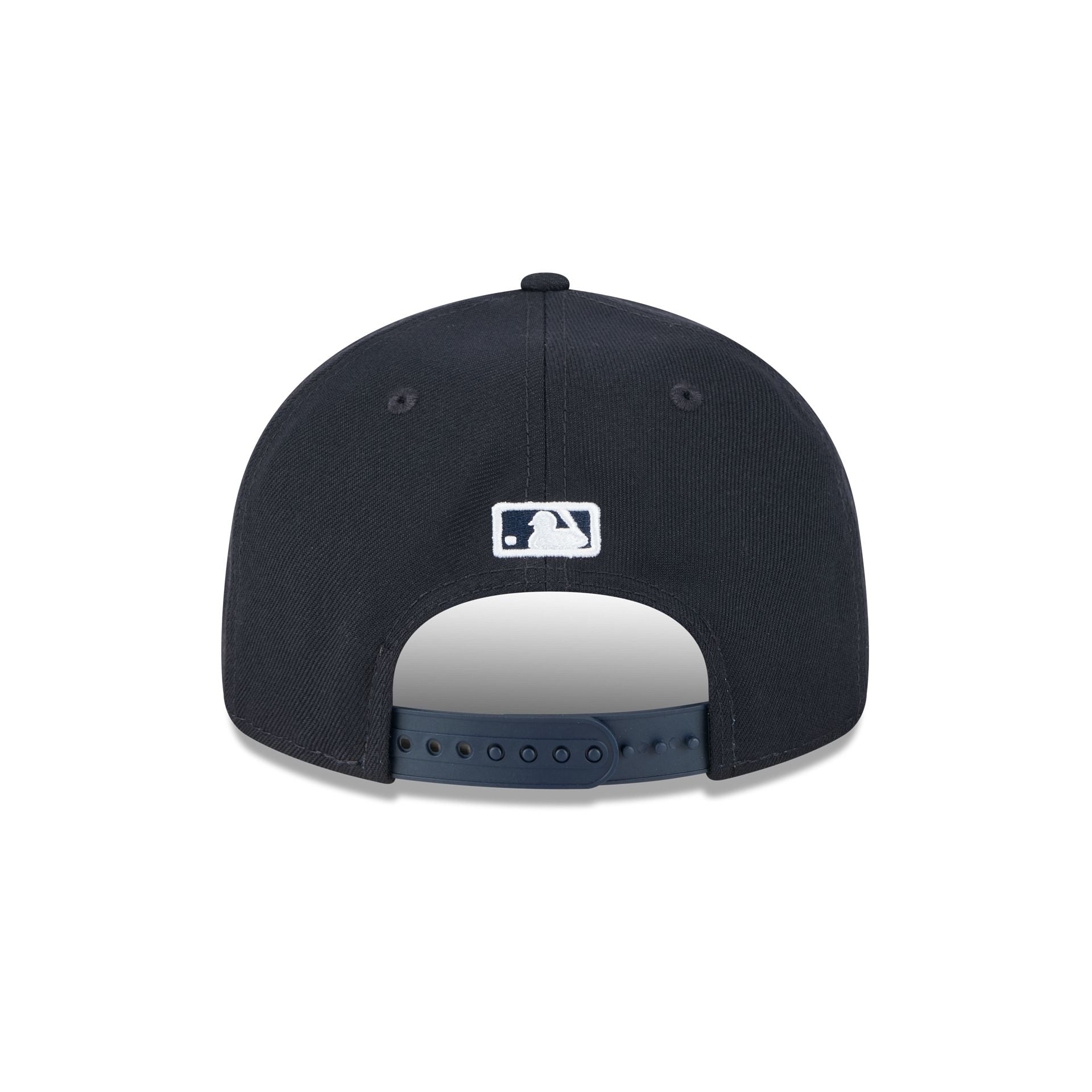 Atlanta Braves Hall of Fame 2025 Retro Crown 9FIFTY Snapback Hat